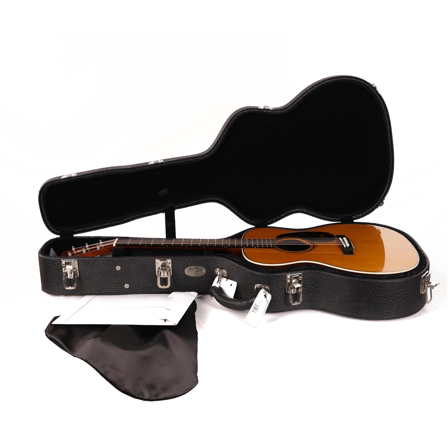 Martin 000-28EC Eric Clapton Crossroads Madagascar Rosewood Acoustic Guitar 2013