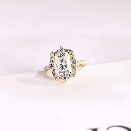 Stunning 1.5 - 2.5 CT Radiant Moissanite Engagement Ring with Pave & Halo Design 1