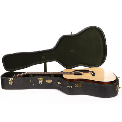 Martin D-18 Authentic 1937 Dreadnought Acoustic Guitar Vintage Gloss 2022