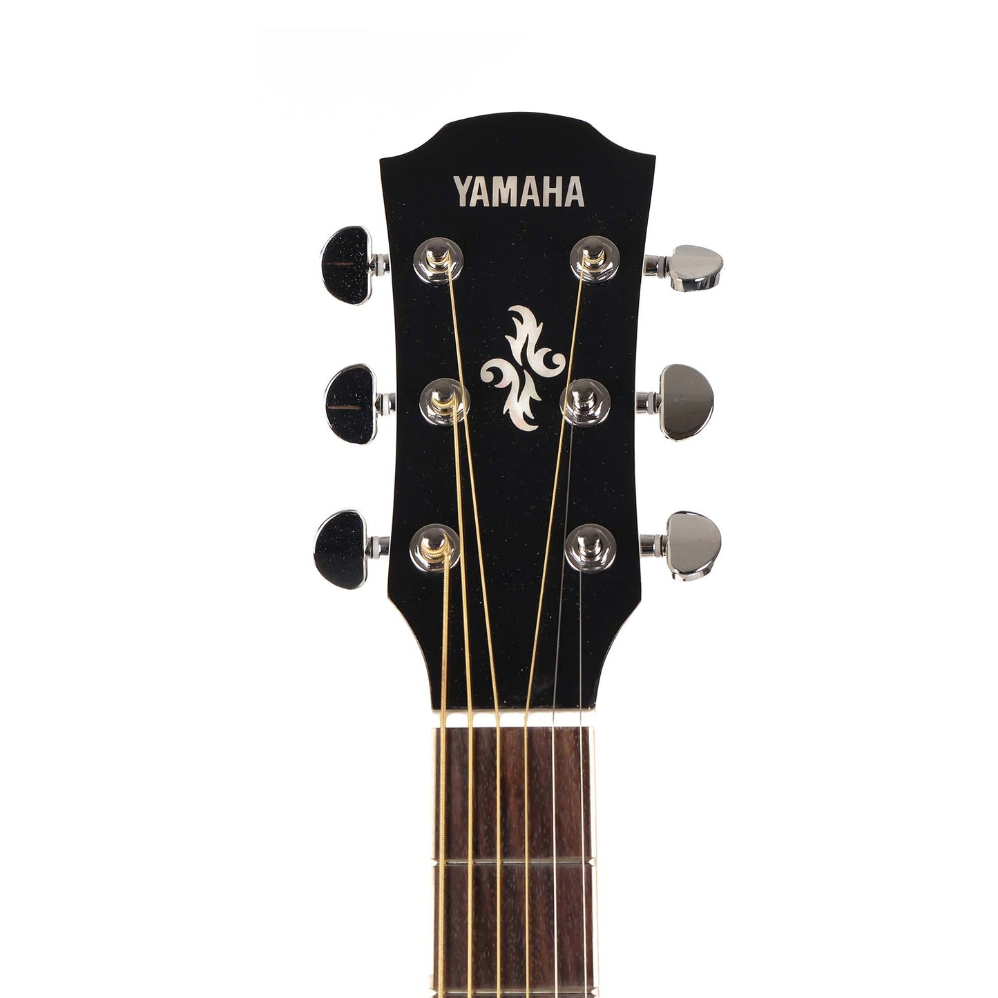 Yamaha APX600 Acoustic Electric Guitar Vintage White