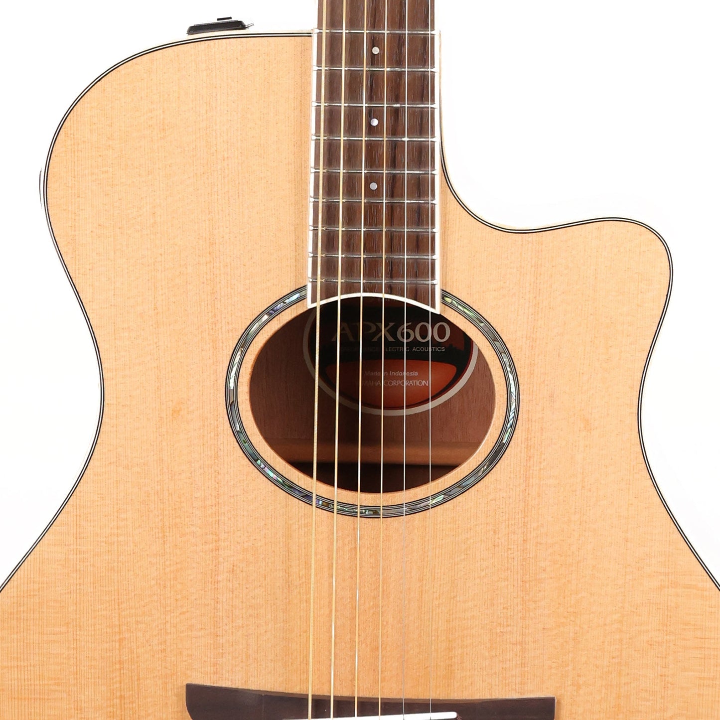 Yamaha APX600 Acoustic-Electric Guitar Natural