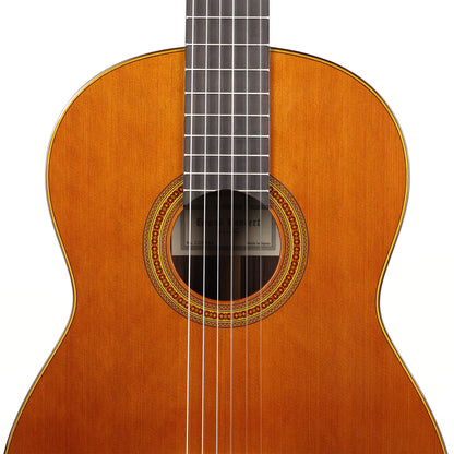 Yamaha GC32C Classical Nylon String Guitar Natural