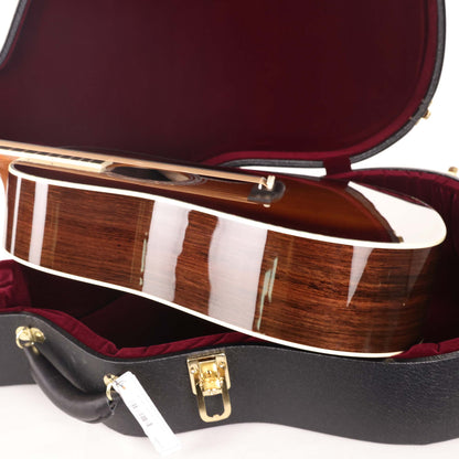 Martin D-41 Dreadnought Ambertone