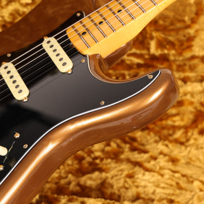 Fender Bruno Mars Stratocaster Limited Edition Mars Mocha 2023