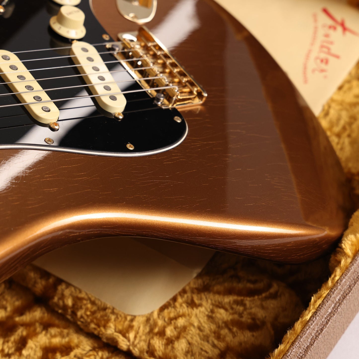 Fender Bruno Mars Stratocaster Limited Edition Mars Mocha 2023