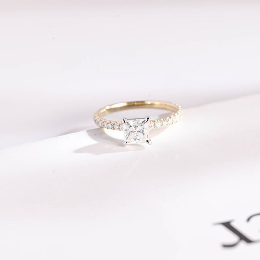 Stunning 0.5 - 1.5 CT Princess Moissanite Engagement Ring with Pave Design 1