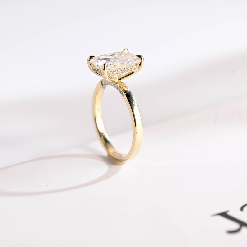 Stunning 1.5 - 2.5 CT Radiant Moissanite Engagement Ring with Pave & Hidden Halo Design 3